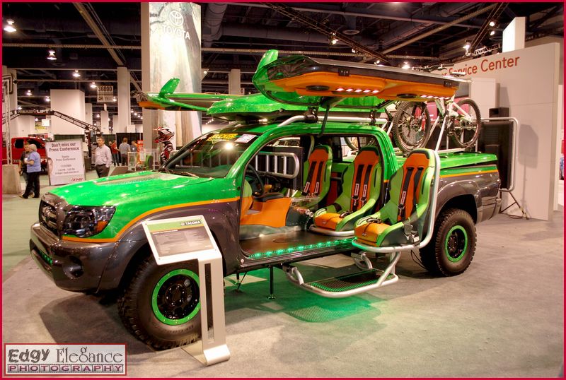 sema-2009-nikon-317.jpg